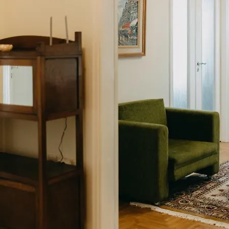 Апартаменты House, Attiki Metro, *